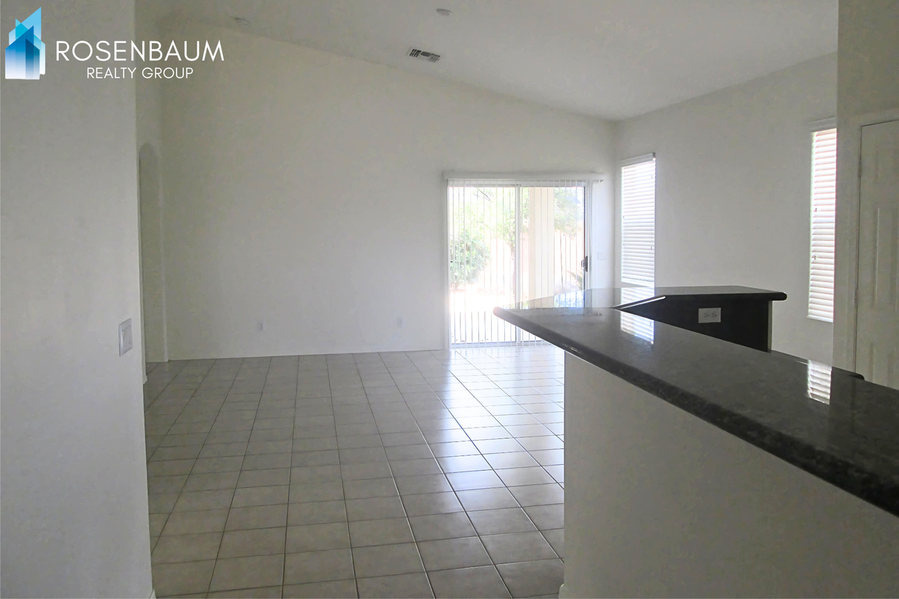 7551 E Dusty Boot Rd - Photo 3 of 15