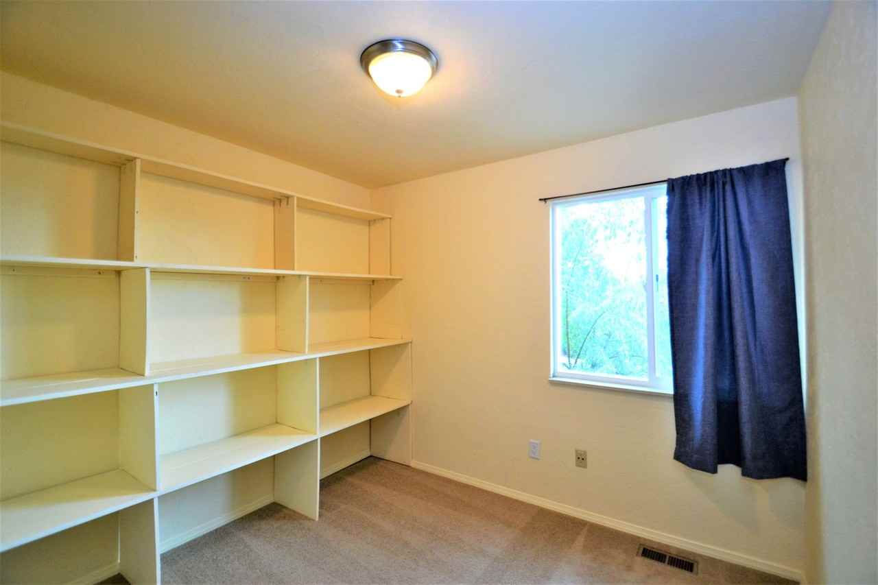 1288 Suncrest Way - Photo 6 of 13