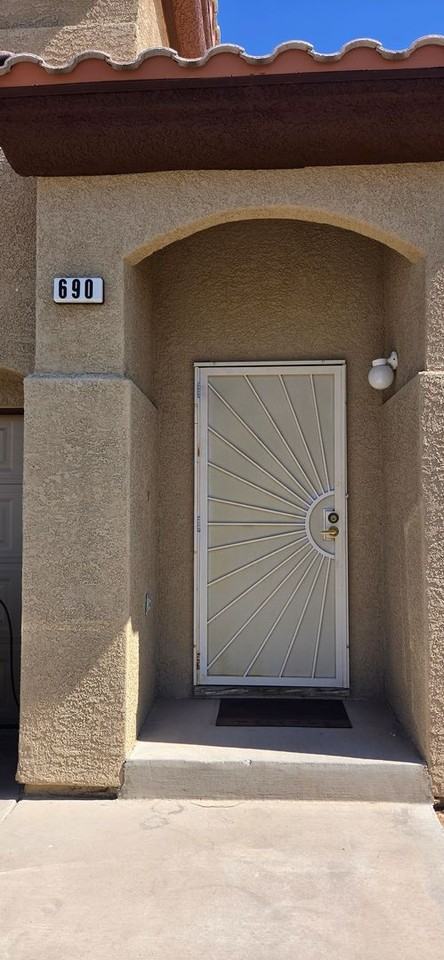 690 Barbary Coast Ave - Photo 2 of 25