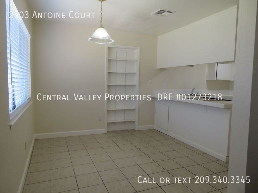 2503 Antoine Ct - Photo 5 of 16