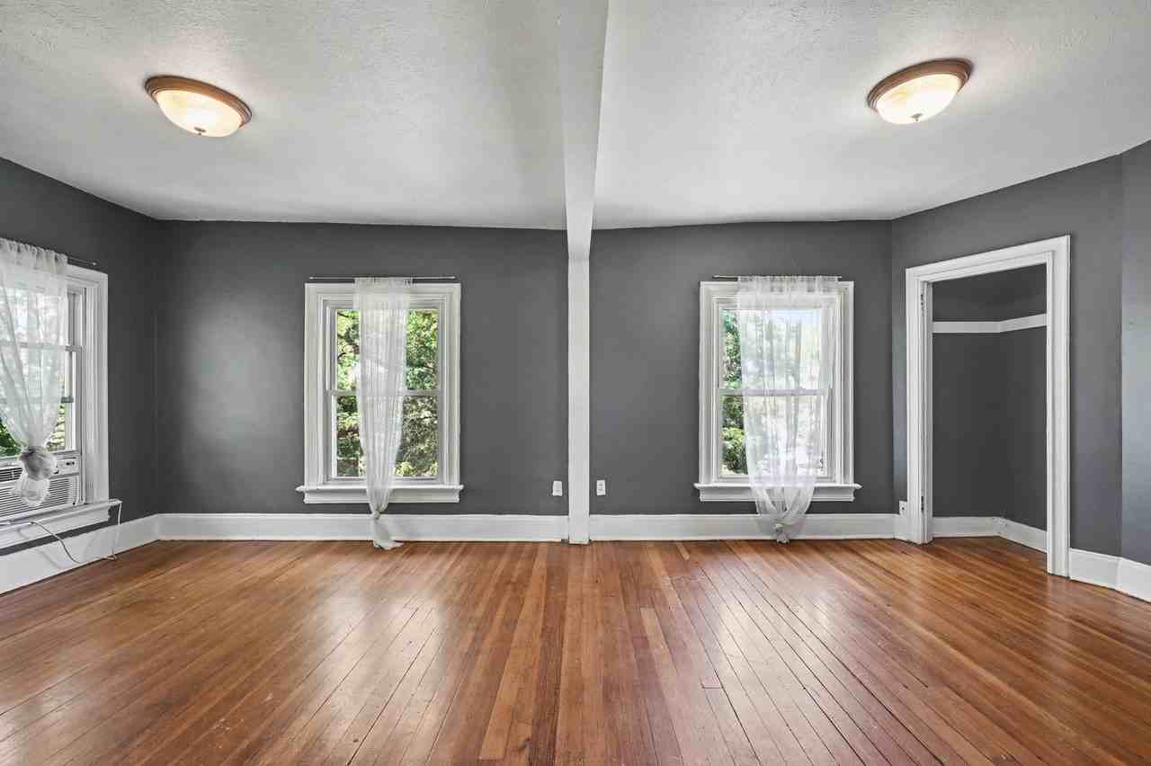 1428 N Lafayette St - Photo 3 of 12