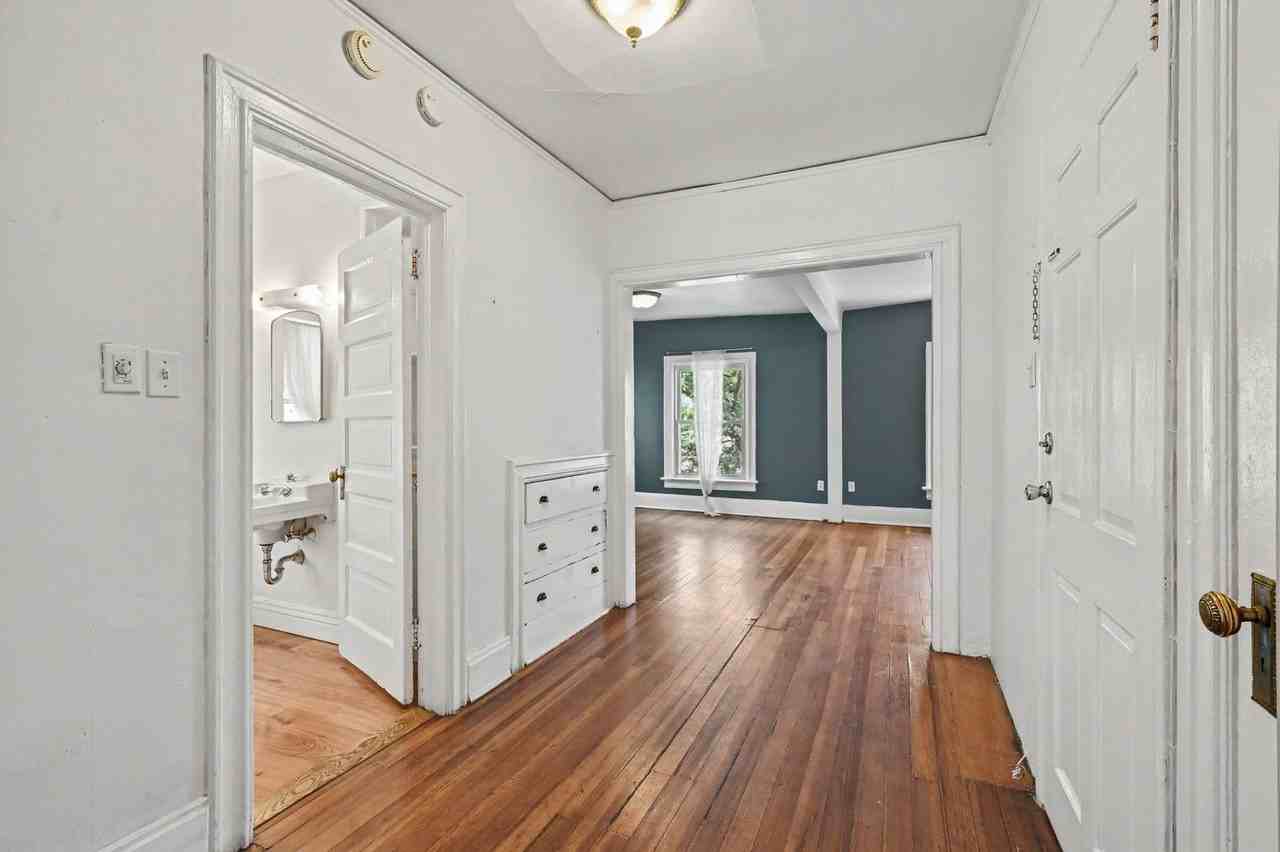 1428 N Lafayette St - Photo 6 of 12