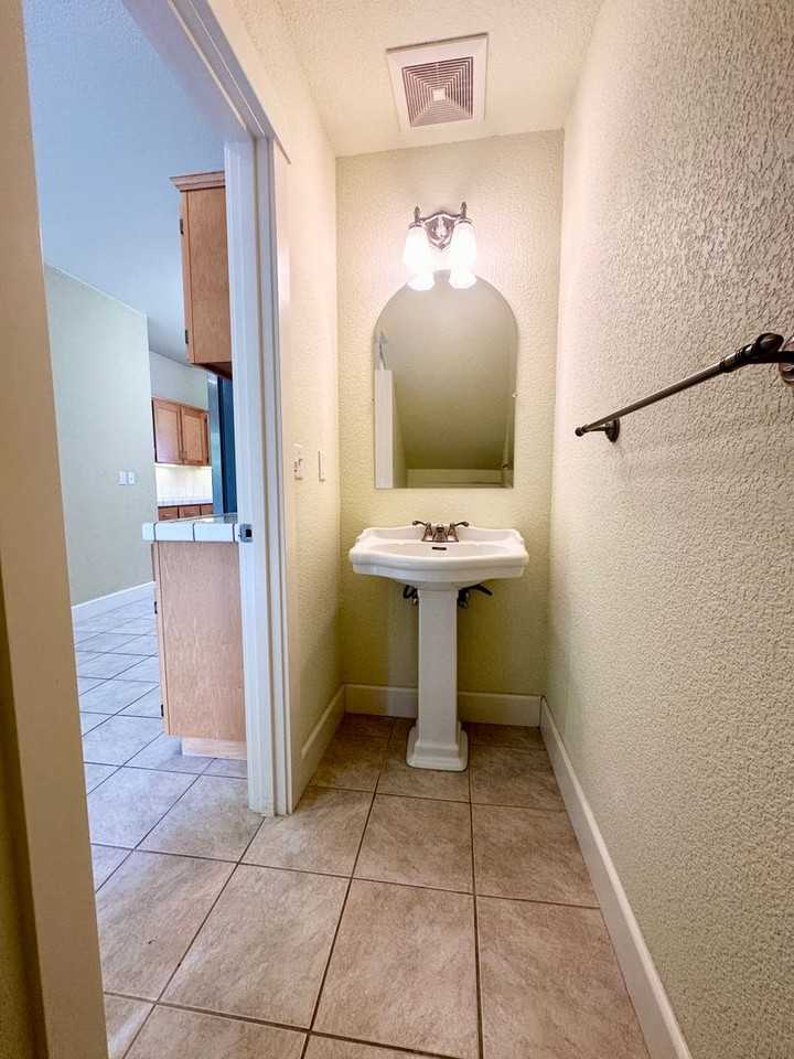 3220 T St #2 - Photo 6 of 24