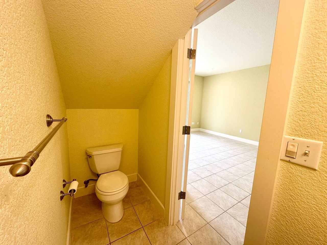 3220 T St #2 - Photo 7 of 24
