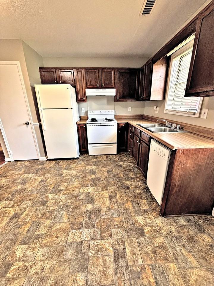 2917 Wimberly Dr Sw #D - Photo 6 of 19
