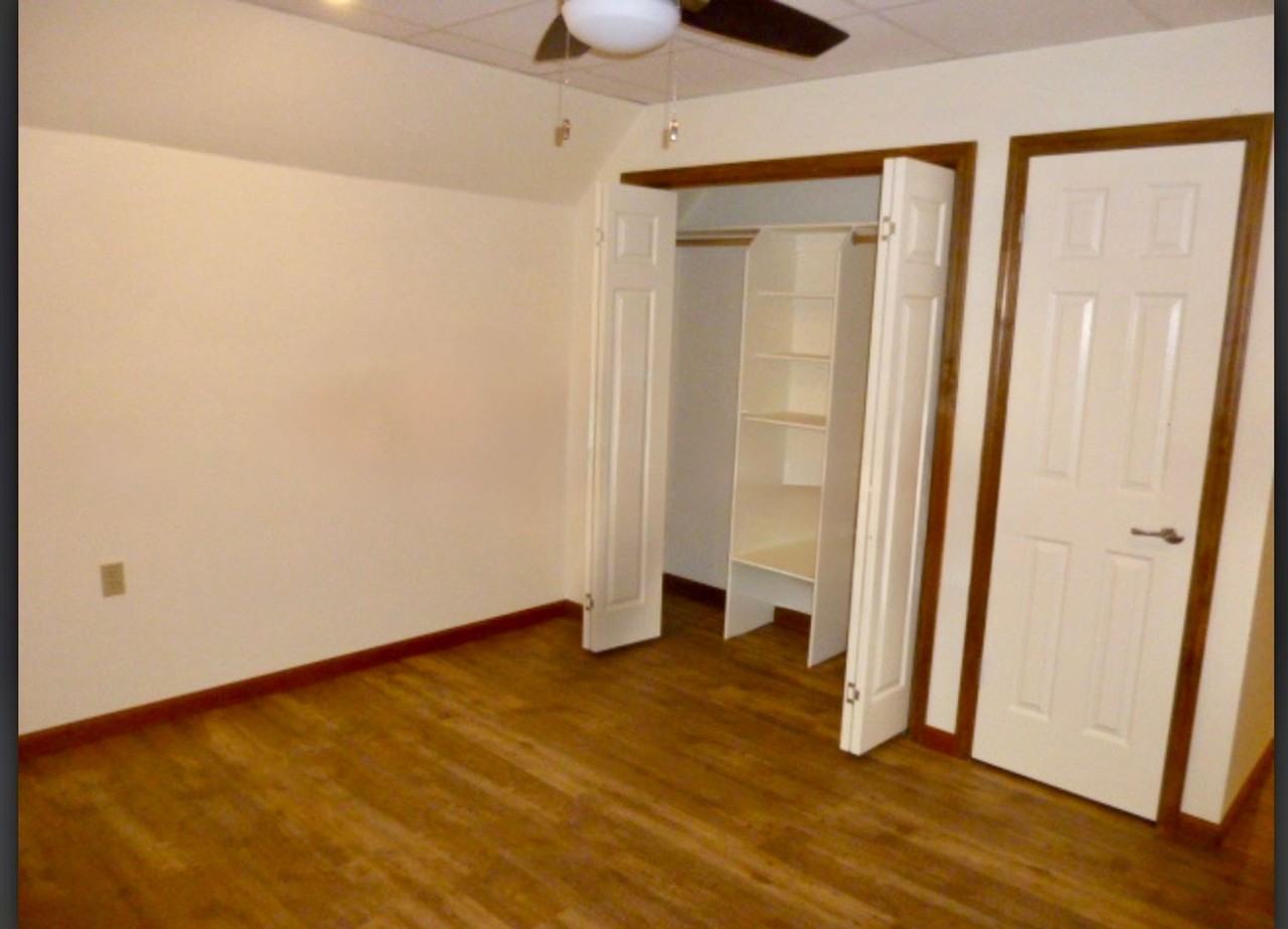 10815 Footwall Dr - Photo 3 of 7