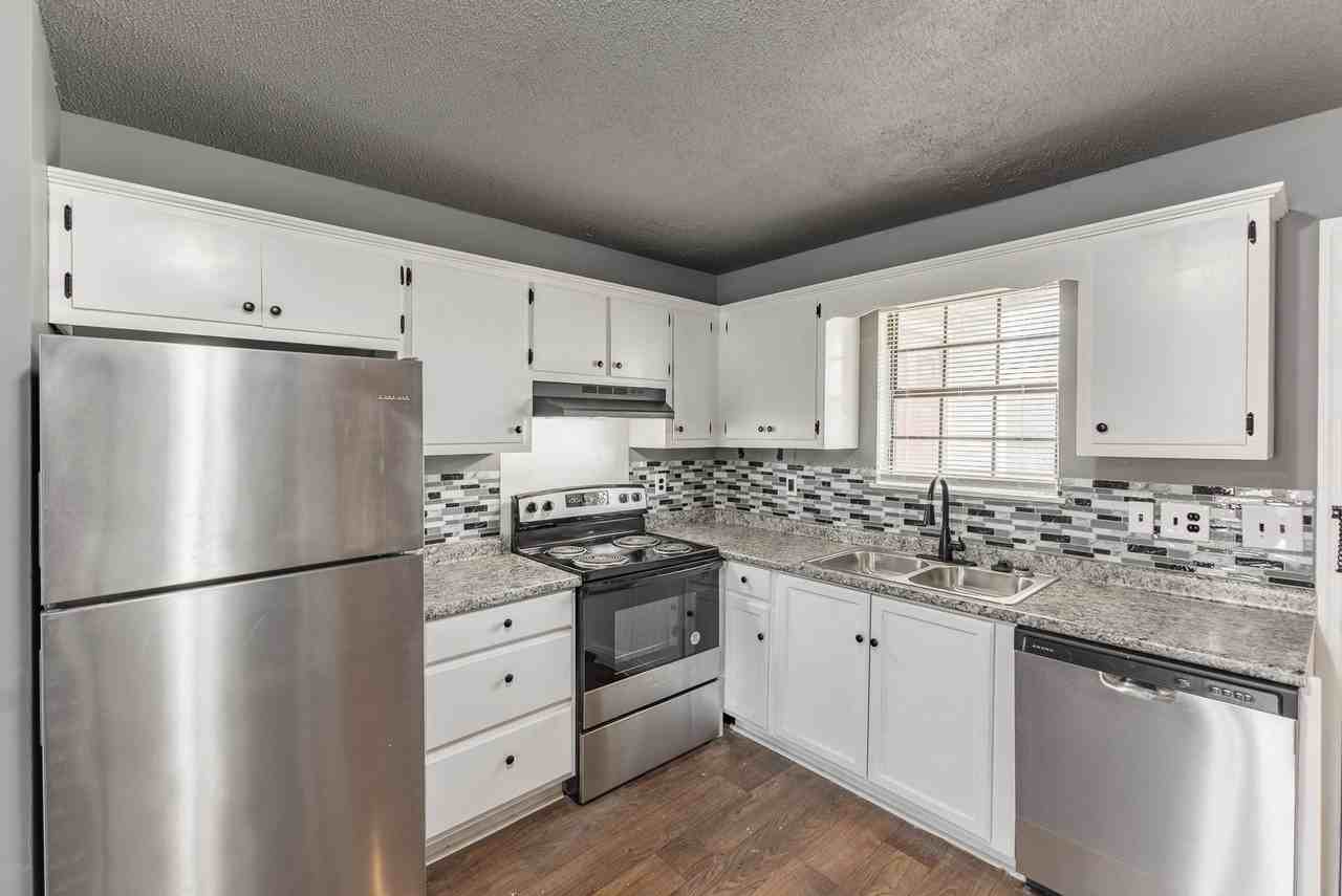221 Bluebird Ln Sw - Photo 4 of 18