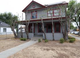 featured image of 3907 Chestnut St