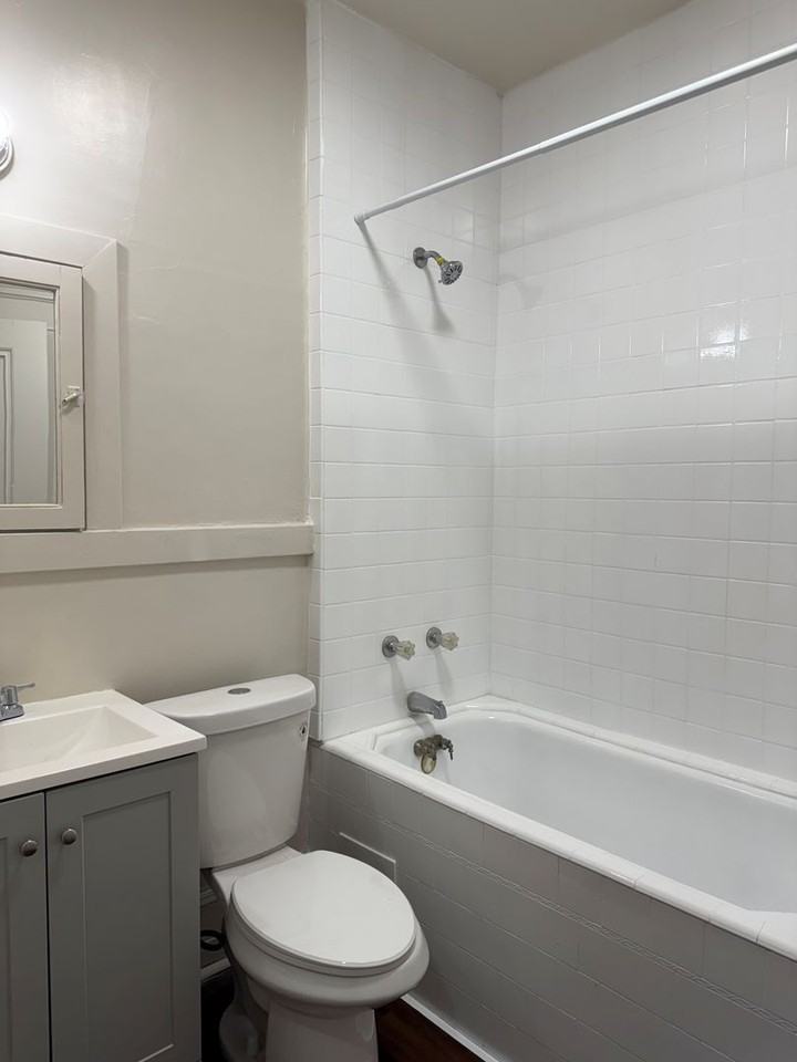Gibson Apartments (254) - Photo 2 of 5