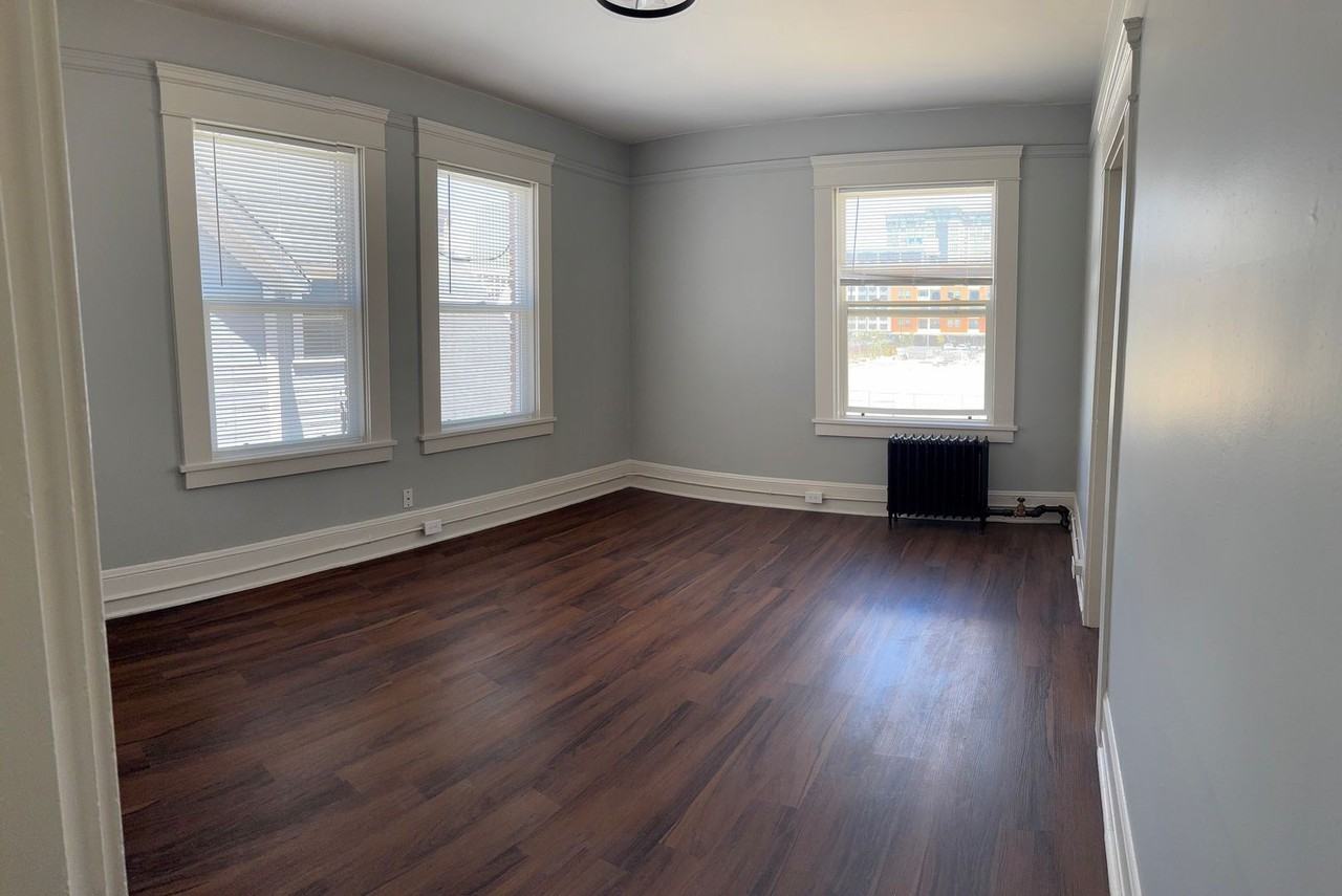 Gibson Apartments (254) - Photo 4 of 5