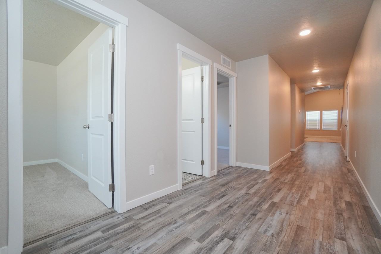 3067 N Greengate Way #1 - Photo 4 of 42