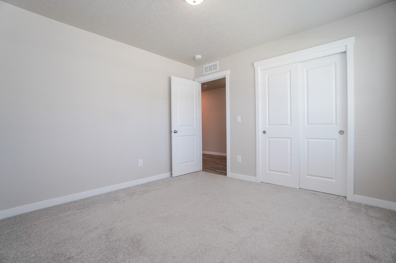 3067 N Greengate Way #1 - Photo 7 of 42