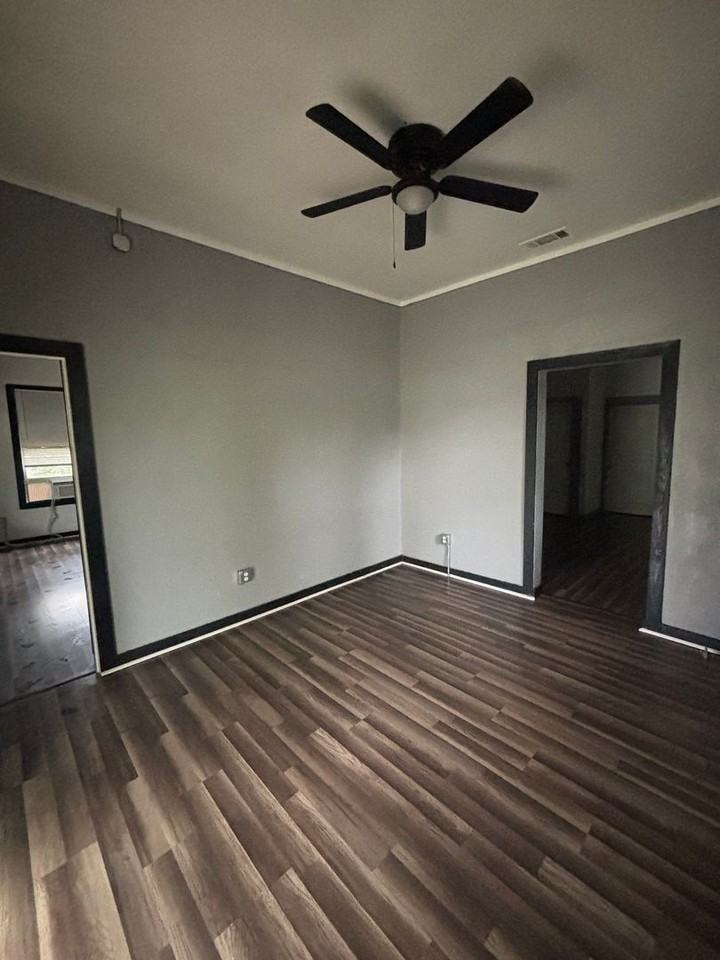 113 N 20th St - Photo 3 of 11