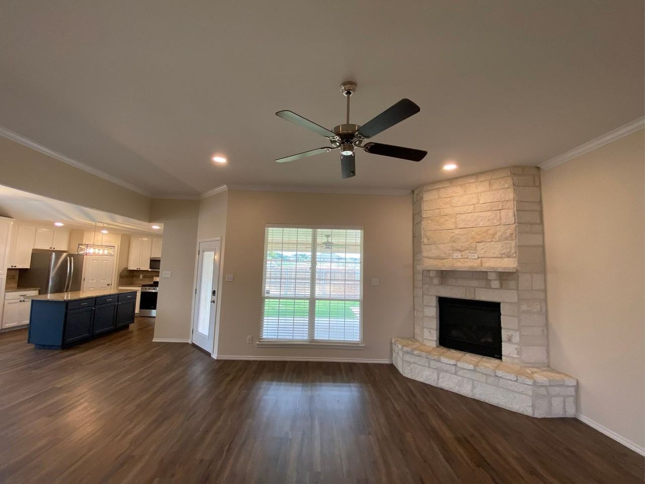 5002 Scarlett Oak Ln - Photo 3 of 28