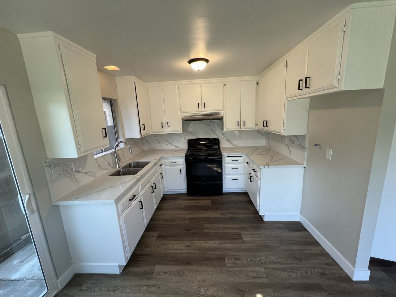560 E Erna Ave - Photo 7 of 18