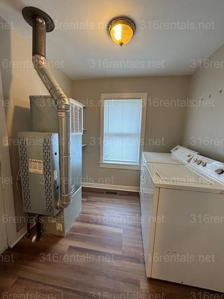 106 S Arthur St - Photo 5 of 12