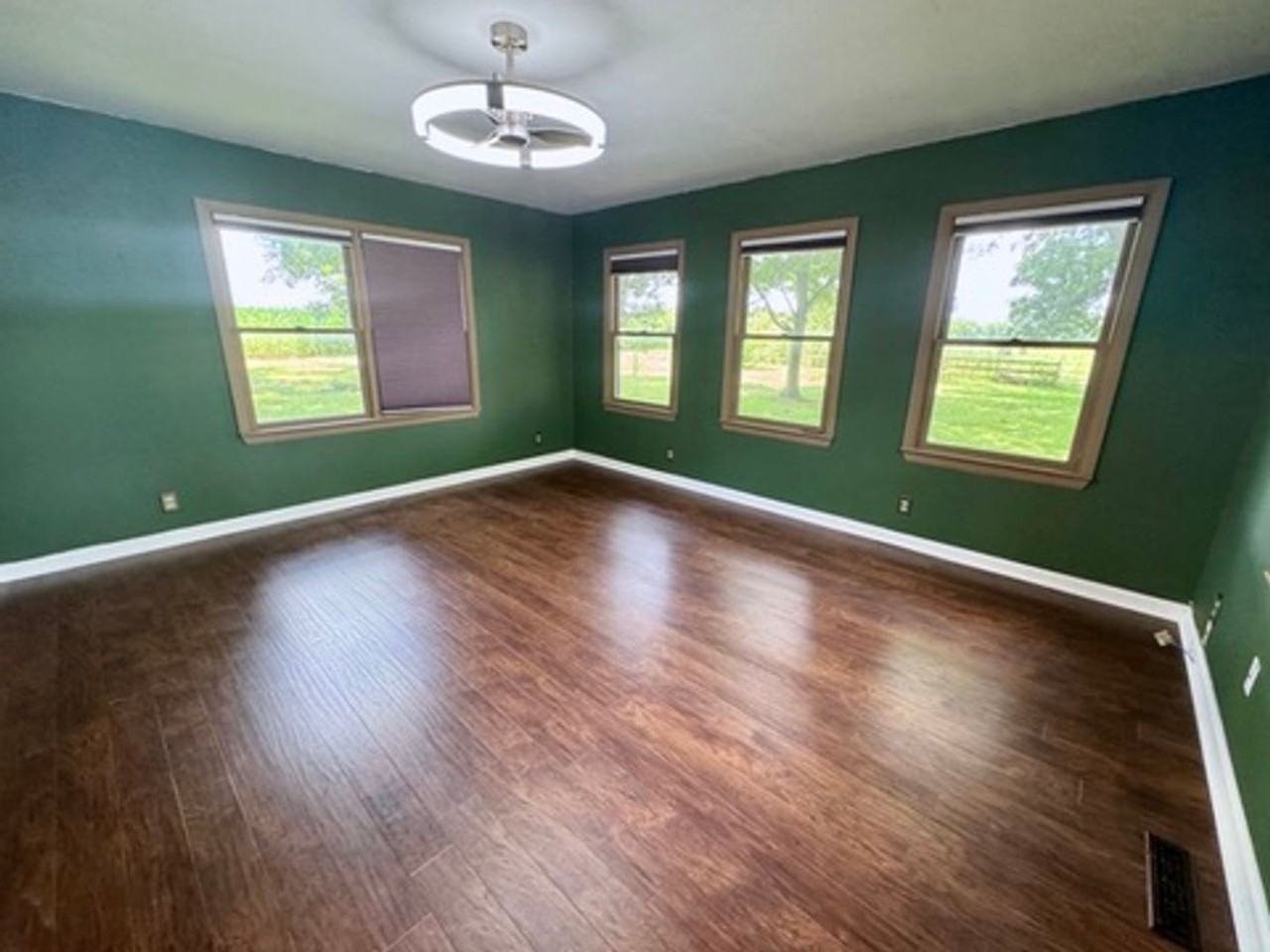 122 Buckner Tarsney Rd - Photo 7 of 25