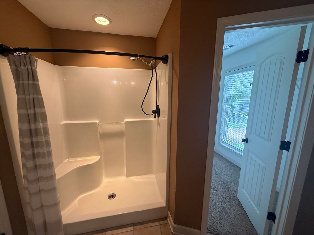 228 Chronicles Dr - Photo 6 of 16