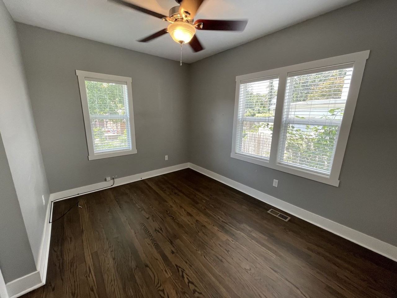 2202 N 51st St - Photo 5 of 23