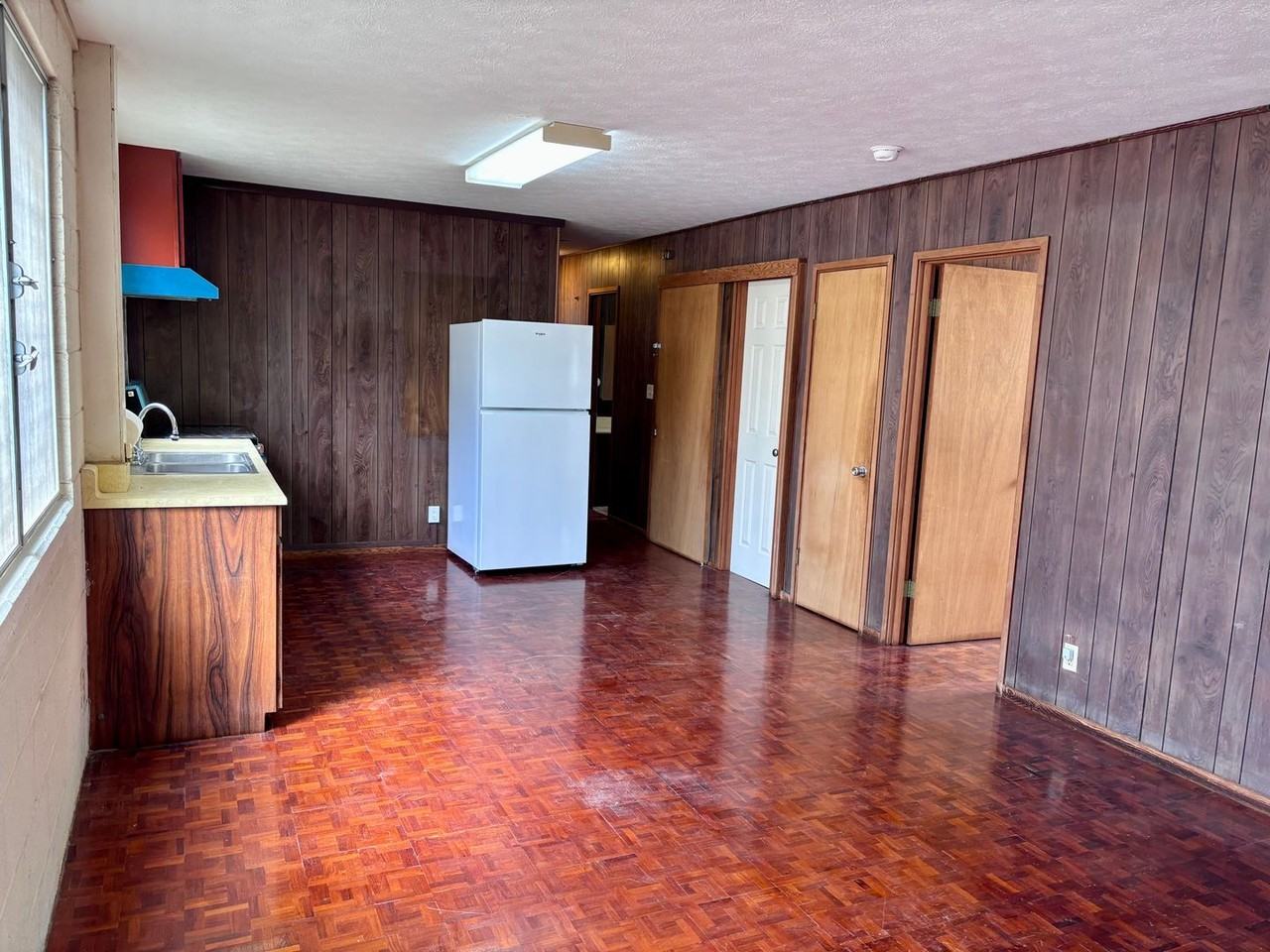 3463 Kaimuki Ave #2 - Photo 2 of 18