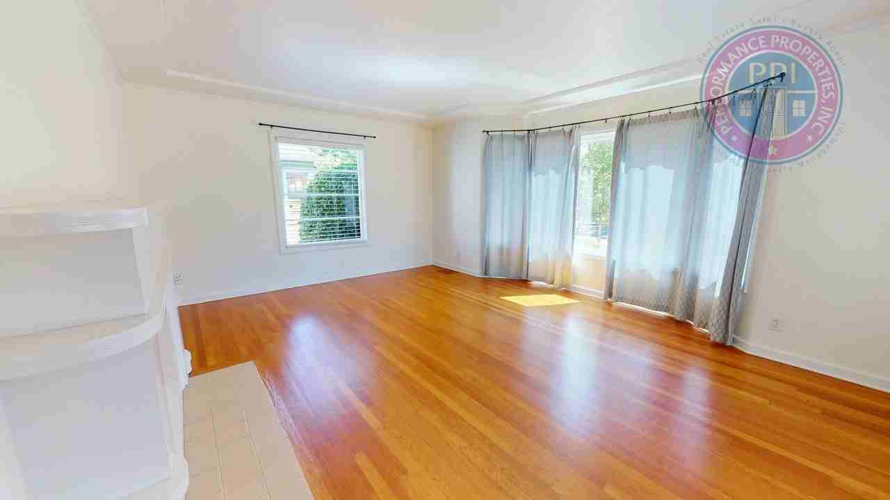 4793 N Willamette Blvd - Photo 5 of 24