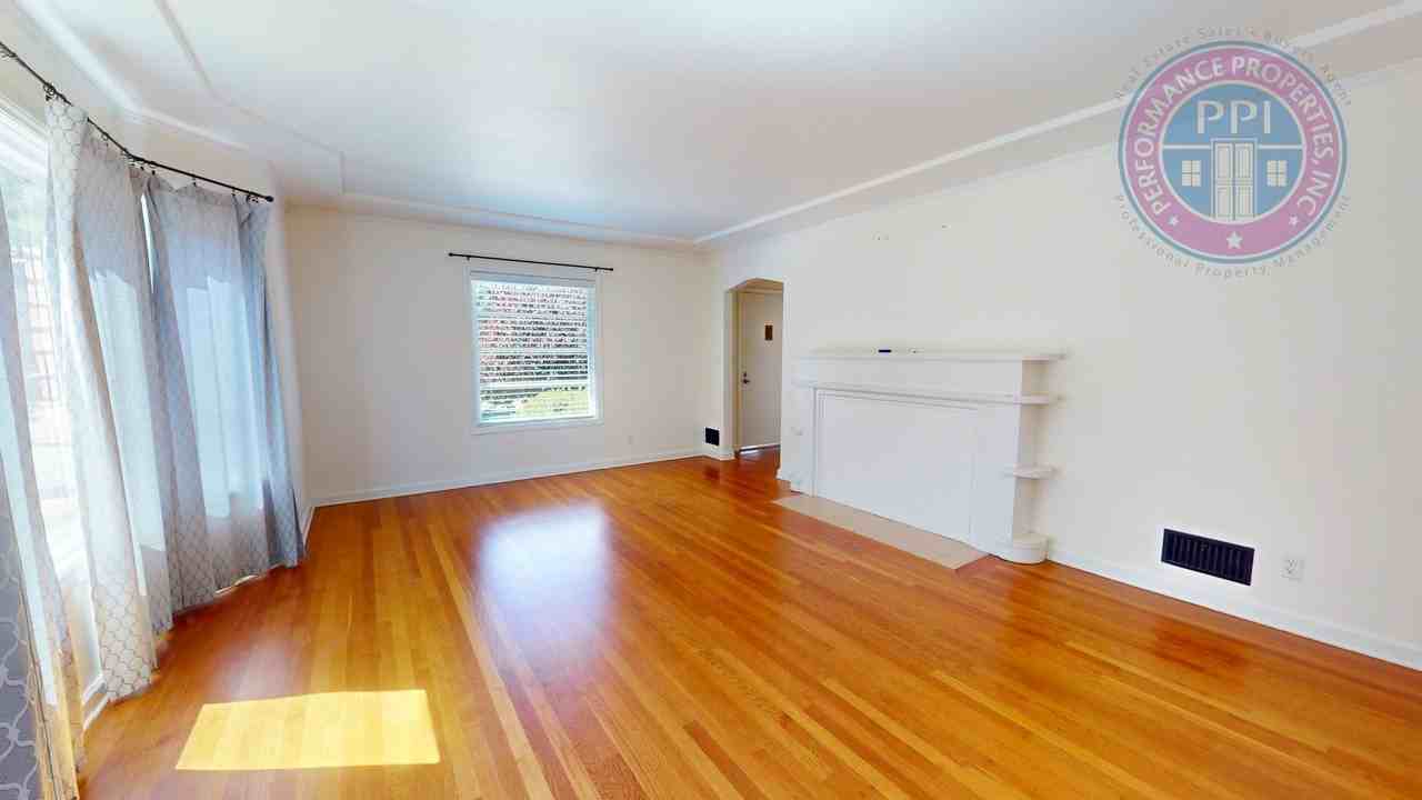 4793 N Willamette Blvd - Photo 6 of 24