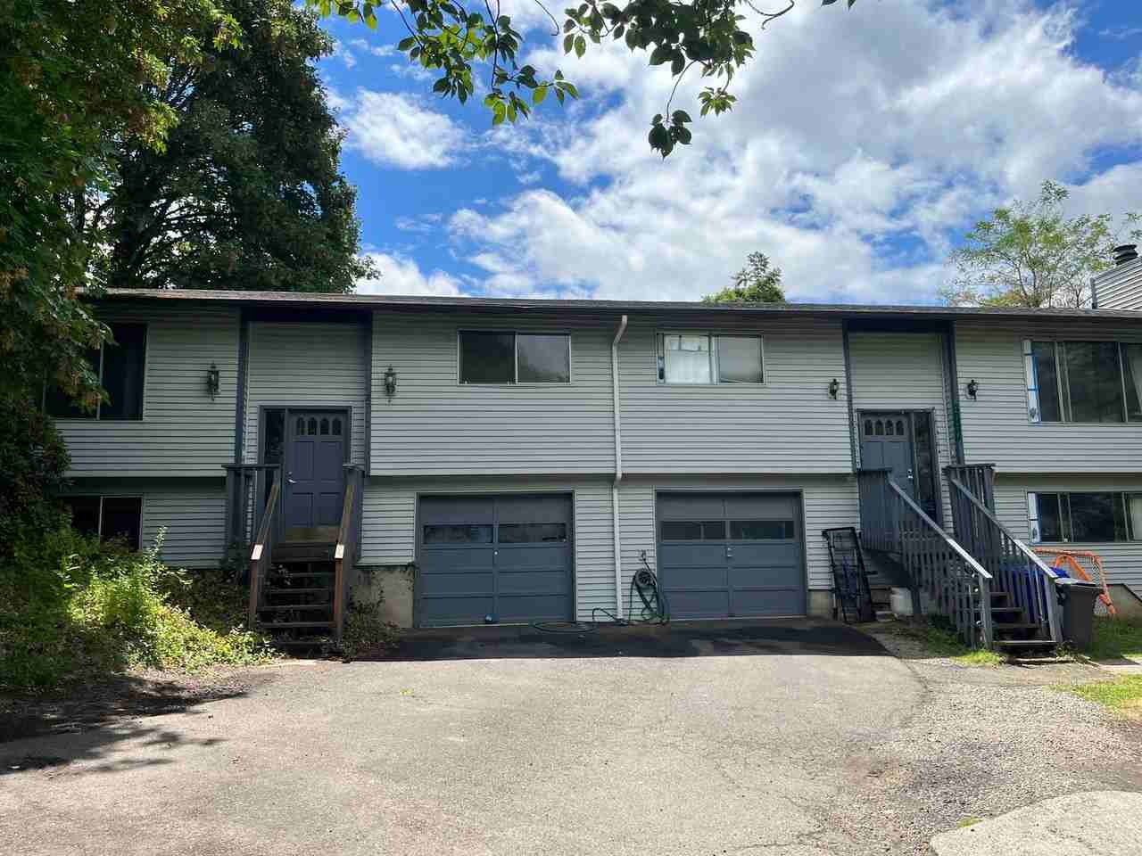 2772 Se Van Water St - Photo 3 of 40