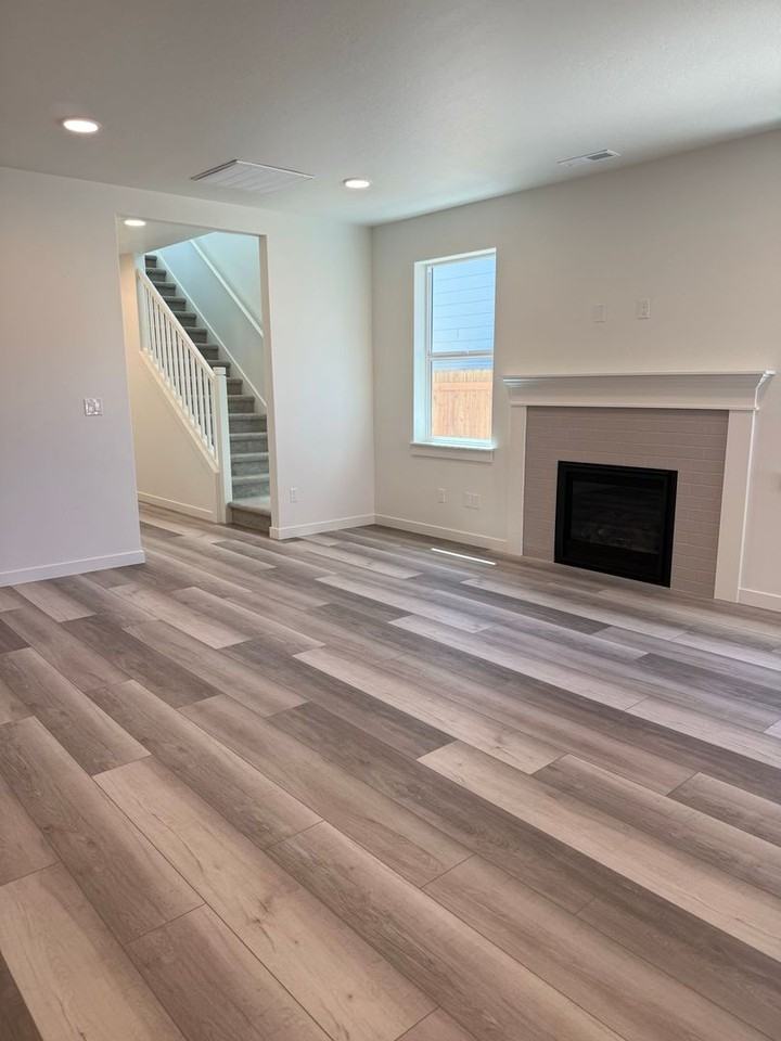 61073 Ne Unity Pl - Photo 4 of 29