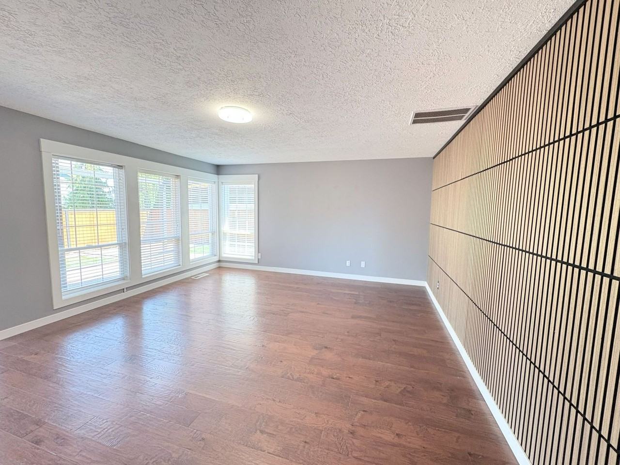 1612 Royalann Ct Nw - Photo 7 of 20