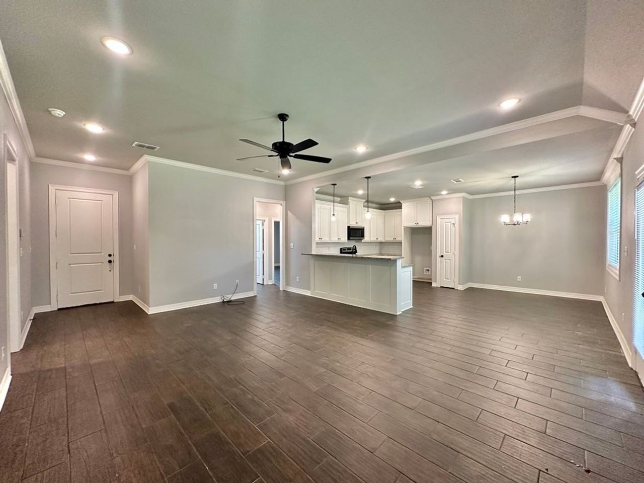 109 Rose Row Ln - Photo 5 of 27