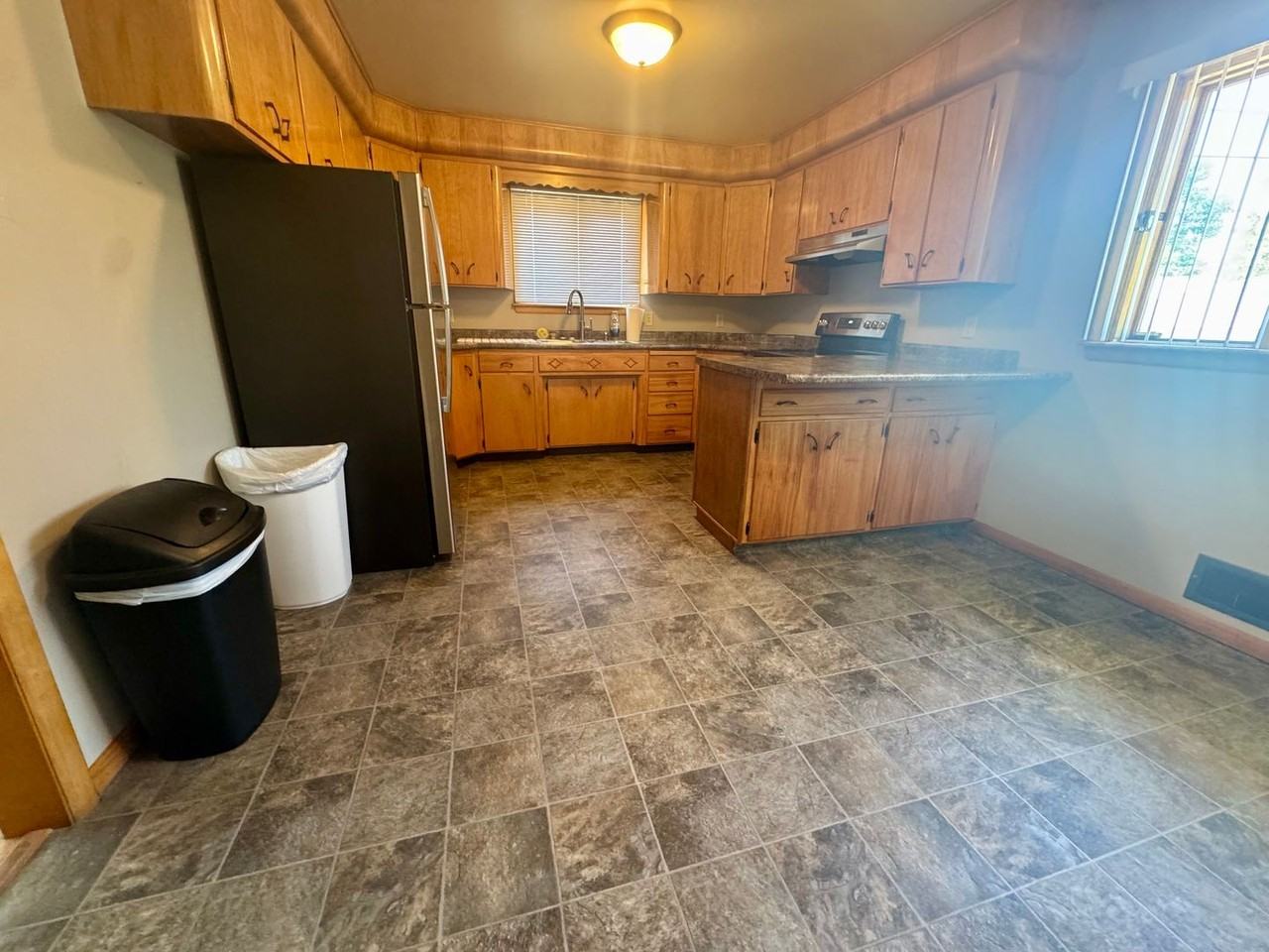 510 N 19th St - Photo 3 of 8