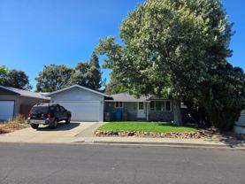 1955 Southwood Dr - Photo 1 of 1