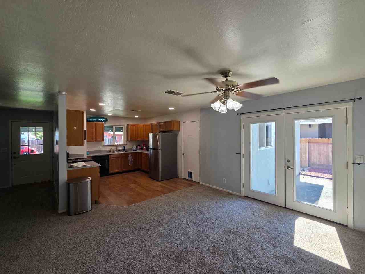 1955 Southwood Dr - Photo 6 of 18