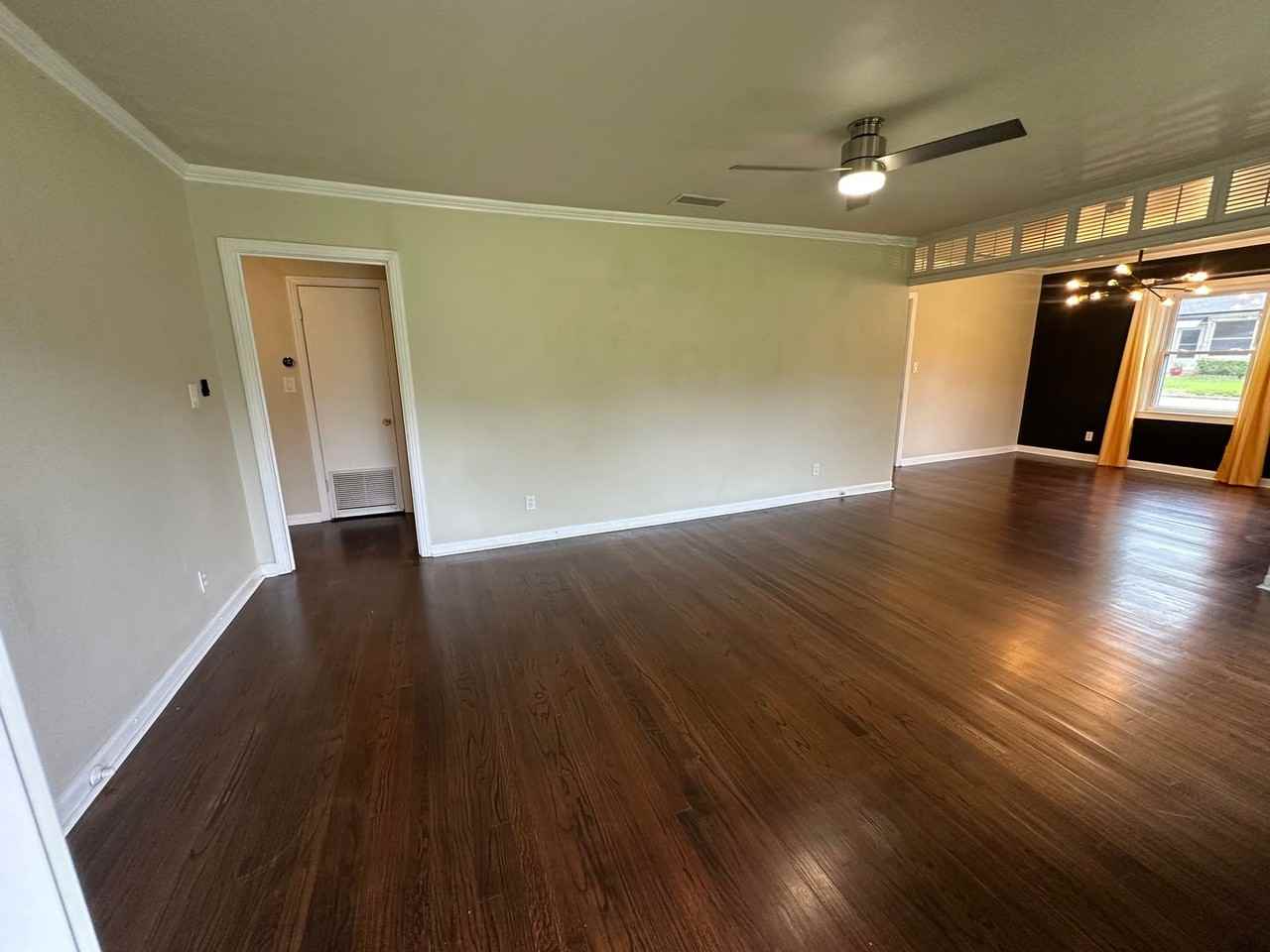 2521 Sunnybrook Dr - Photo 2 of 31