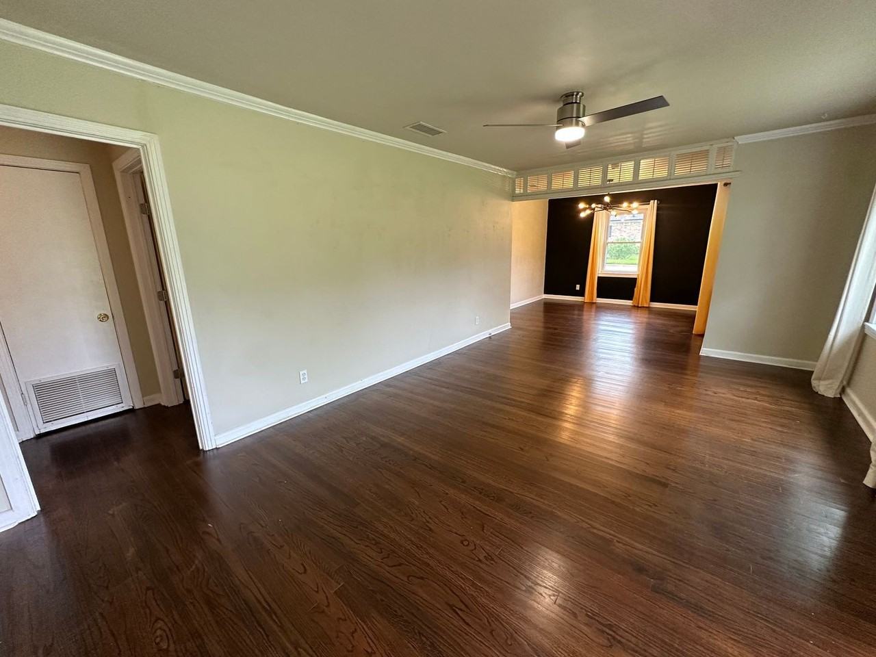 2521 Sunnybrook Dr - Photo 3 of 31