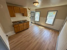 3201 N 39th St - Photo 1 of 1