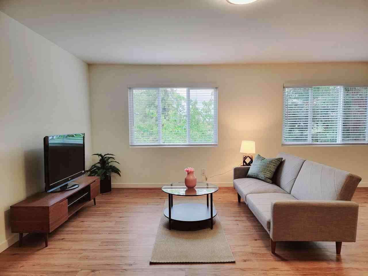 875 Woodside Rd #202 - Photo 4 of 19
