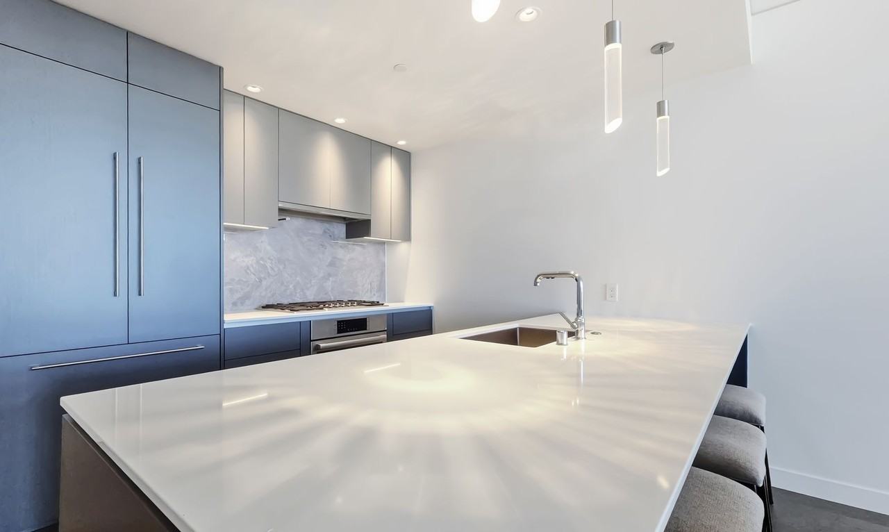 2510 6th Ave - Photo 5 of 28