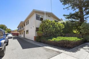 2911 Deakin St #3 - Photo 1 of 1