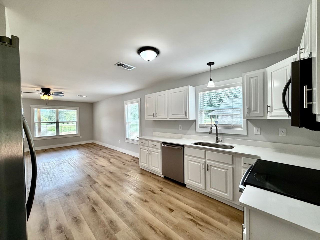 9242 Pontotoc Pkwy E - Photo 5 of 10