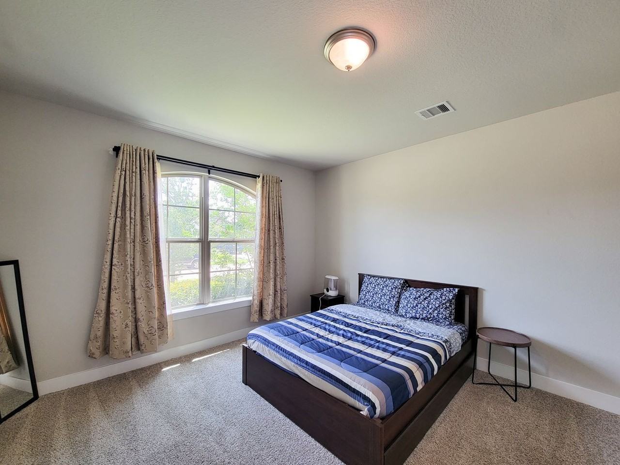 3534 Matterhorn Dr - Photo 4 of 47