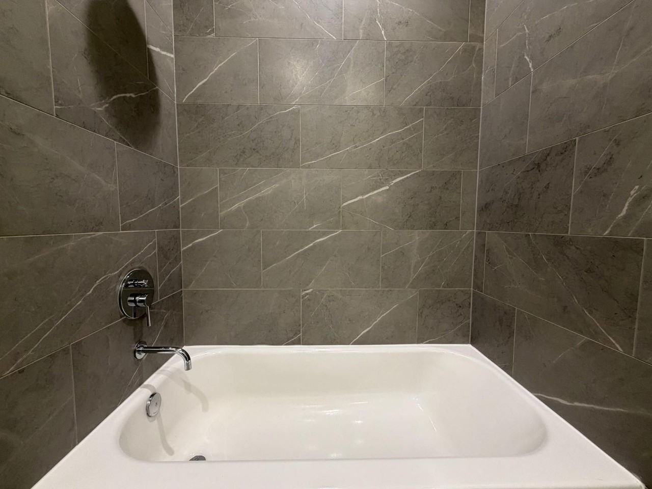 5915 Haring Ln - Photo 7 of 15