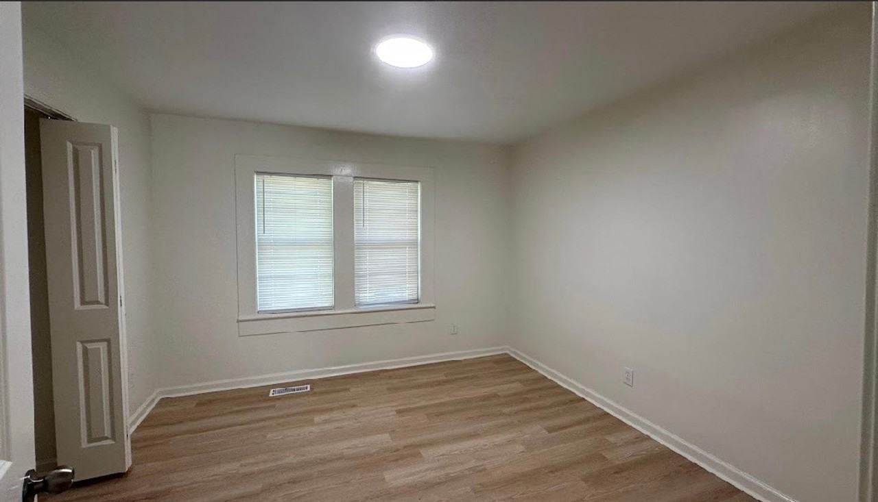 621 Odum Rd - Photo 5 of 7