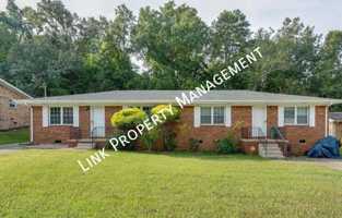 featured image of 3620 Missionaire Ave