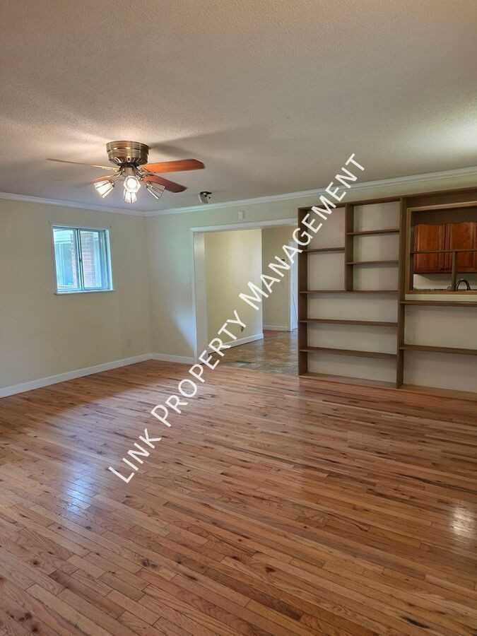 5407 Winniespan Rd - Photo 5 of 26