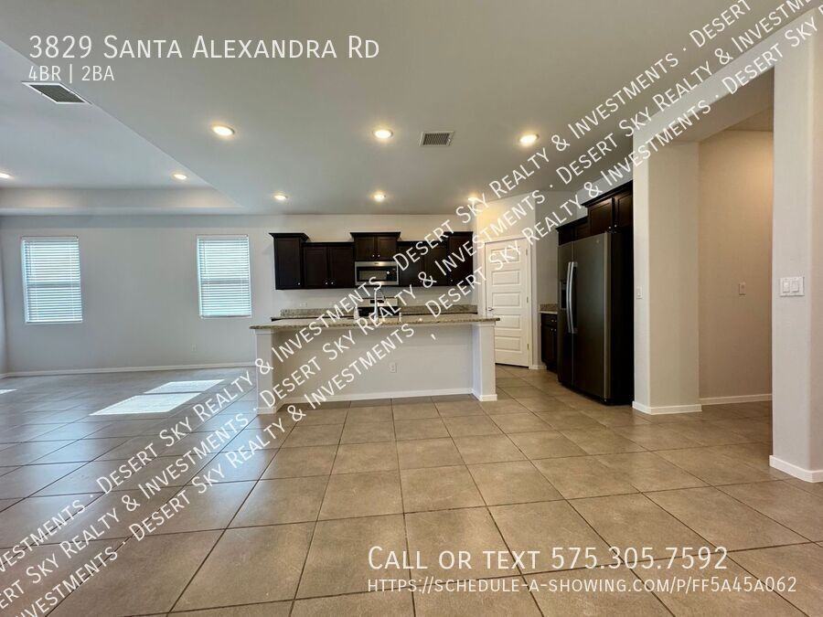 3829 Santa Alexandra Rd - Photo 6 of 33
