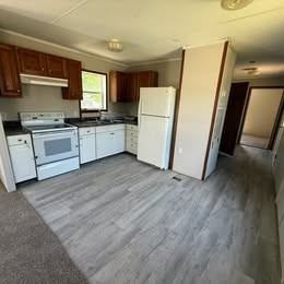 37 Billy Dr - Photo 3 of 11