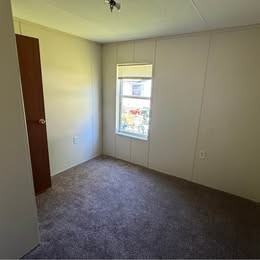 19 Billy Dr - Photo 6 of 10