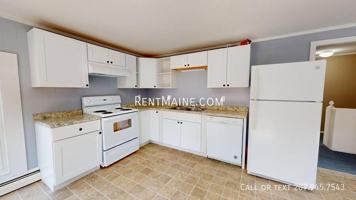 featured image of 203 Center St #2