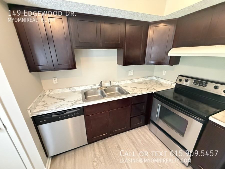 149 Edgewood Dr - Photo 4 of 17